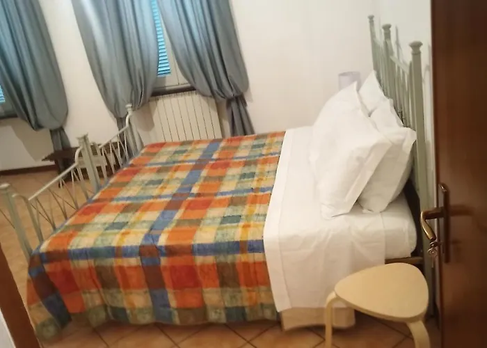 Le Lanterne * فولينيو